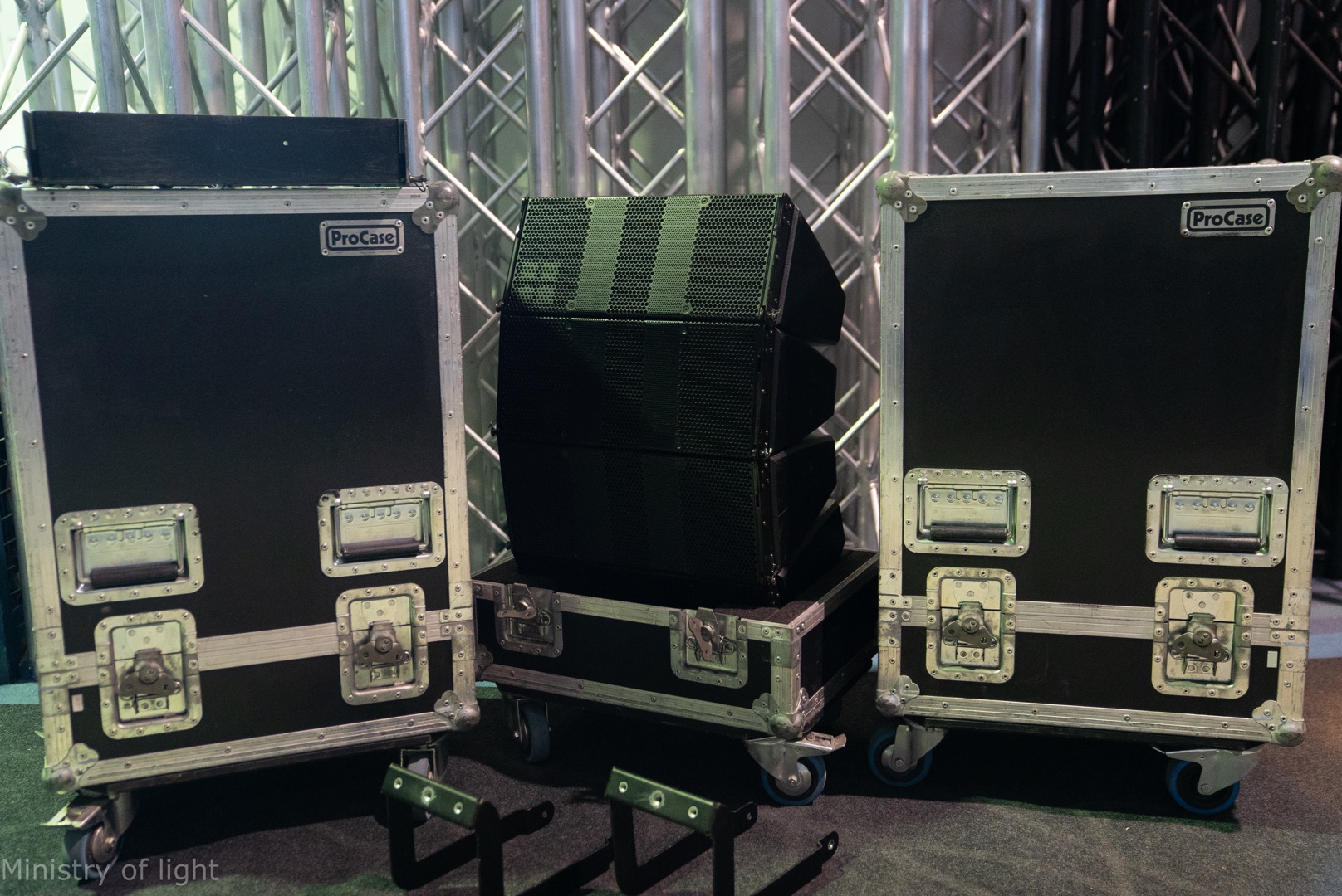 d&b T10 Set 8400 EUR GebrauchteVeranstaltungstechnik.de Der